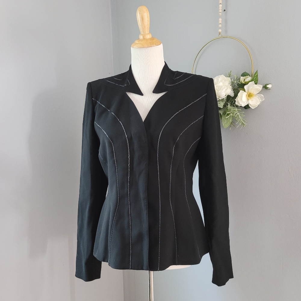 Vintage Thierry Mugler Black Structured Blazer Size 42